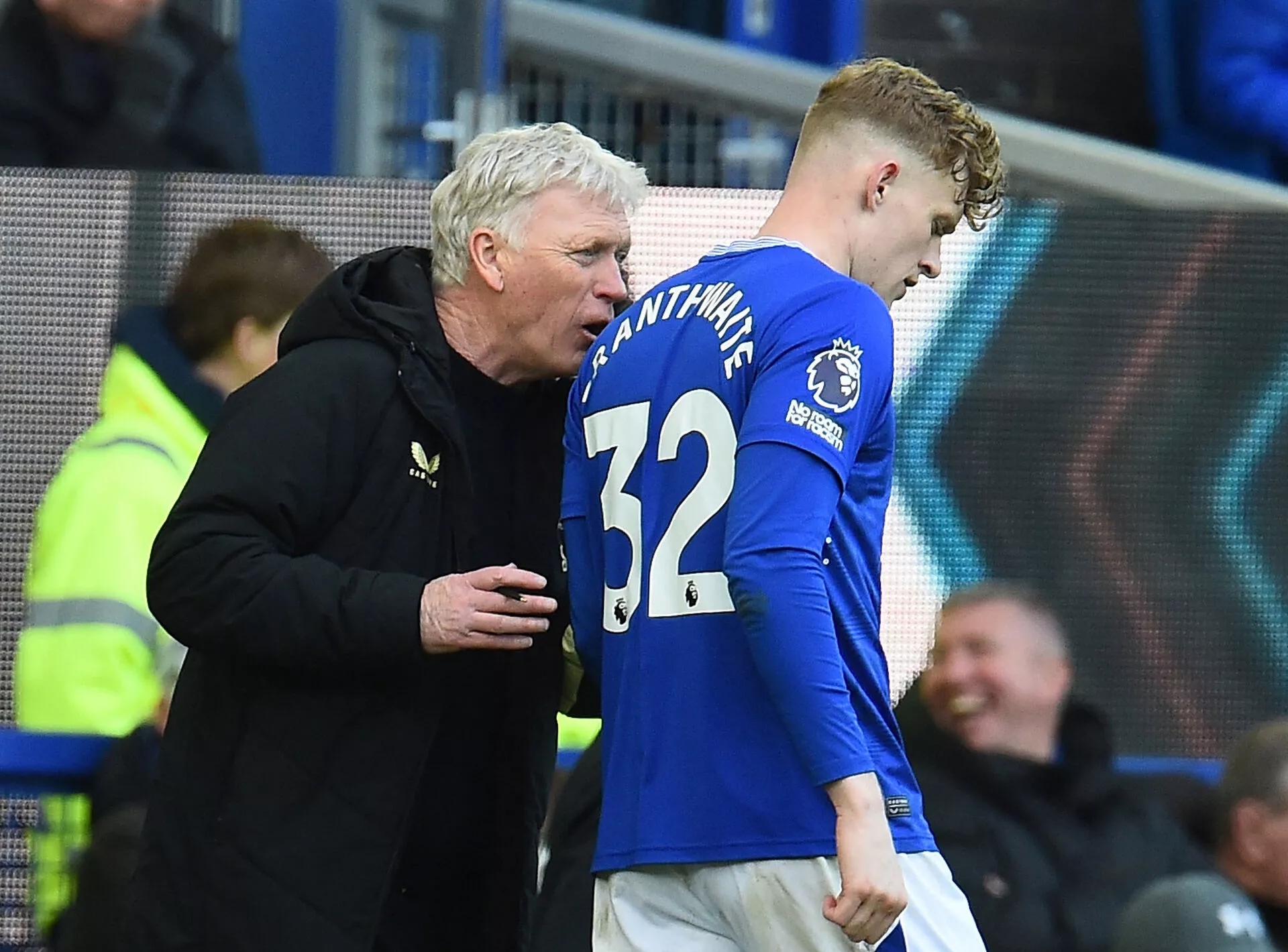 Everton Gia Hạn Hợp Đồng với Trung Vệ Jarrad Branthwaite đến Năm 2030